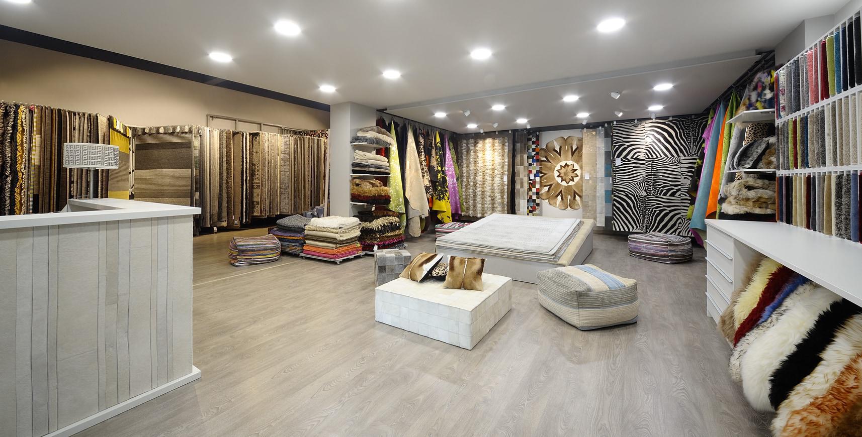 Showroom στον Ταύρο